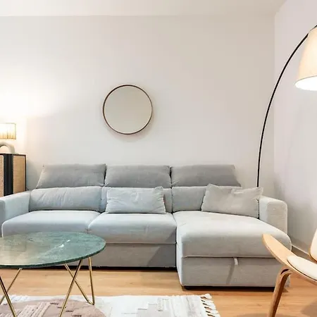 Premium Flat In Center With Free Parking Appartement *